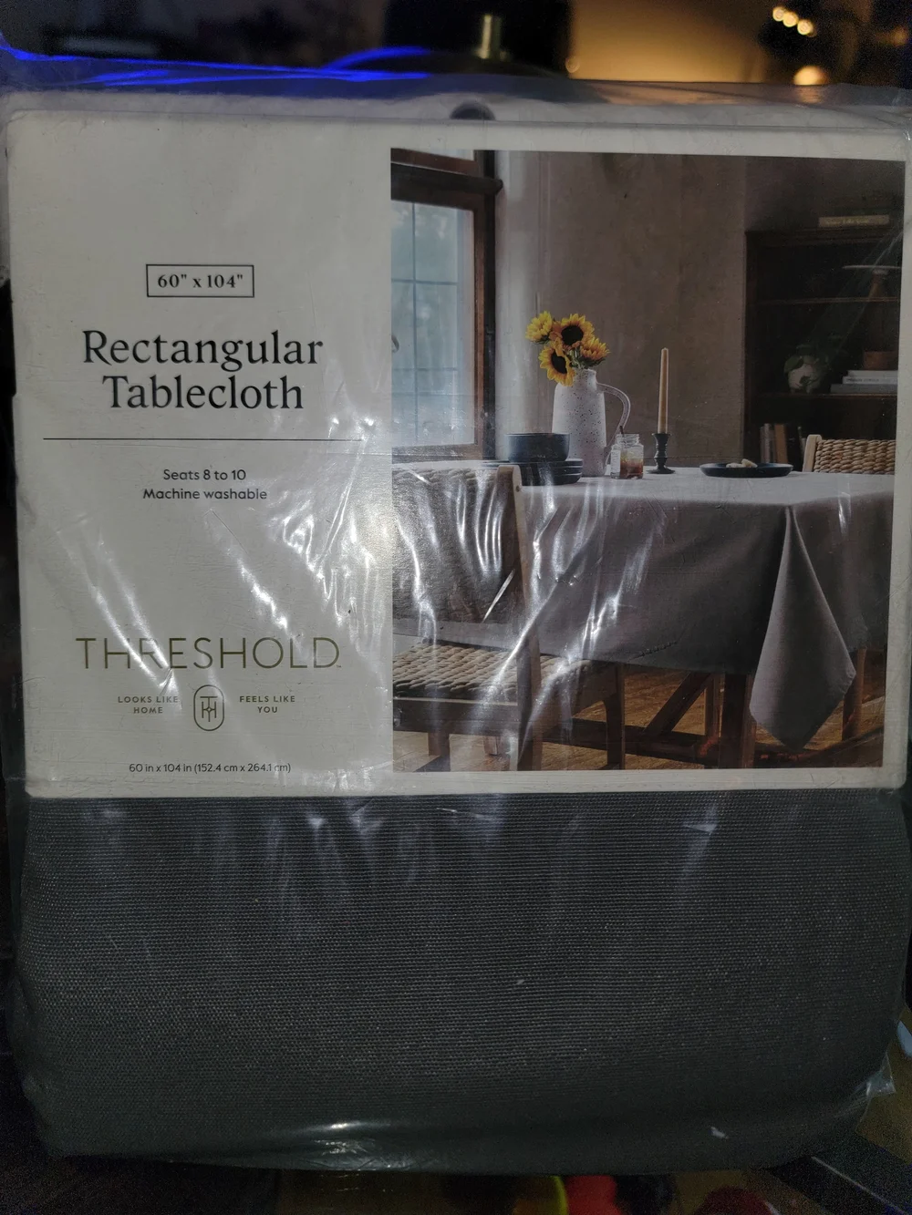Threshold Rectangular Tablecloth/ 4 Threshold Washable Napkins Set